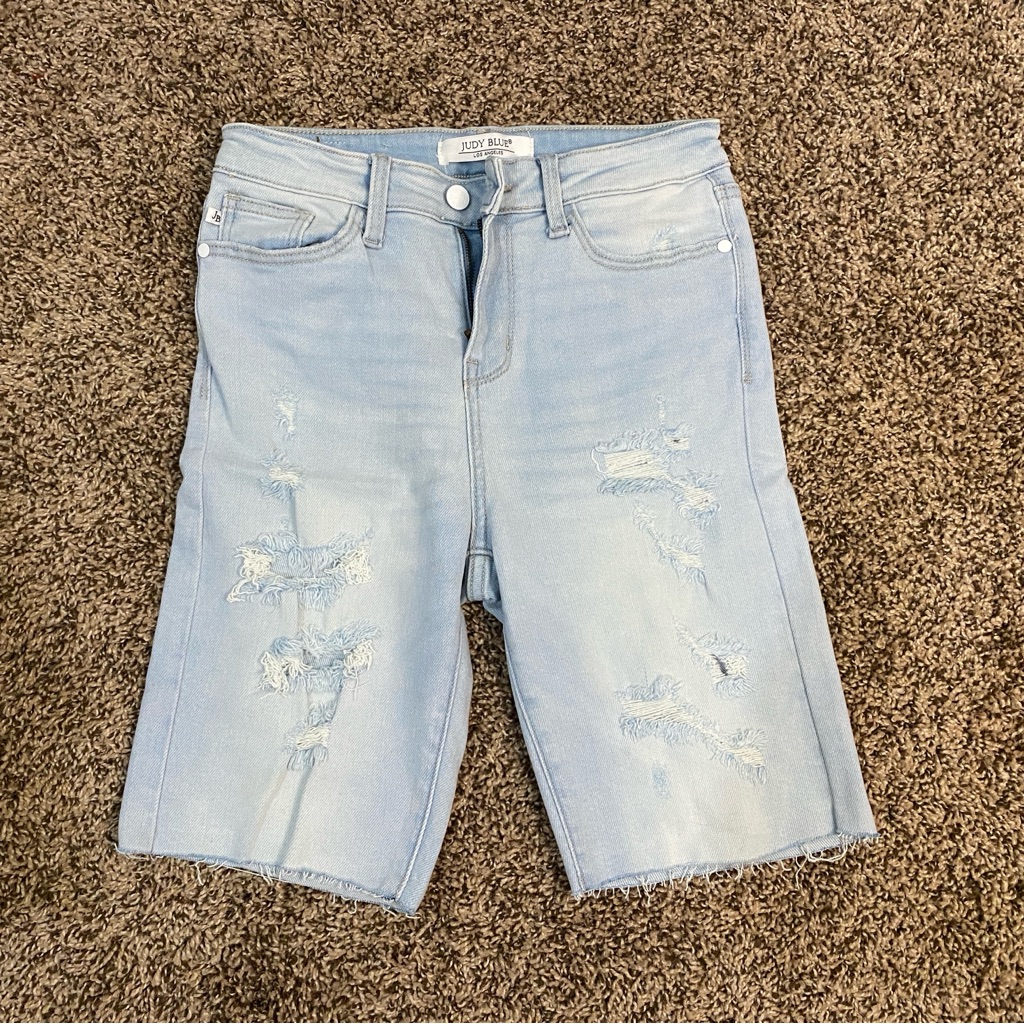 Nwot Judy Blue Light Blue Distressed Women's Shorts